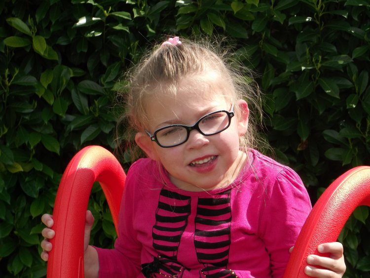 Aassociation dans les pas d'Elia (loi1901) ...