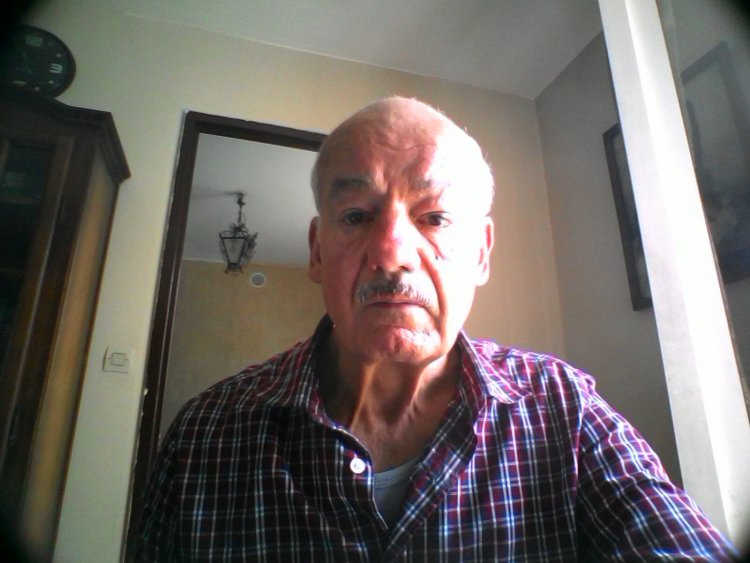 cherche COLETTE÷JEUNE FILLE÷TRANCHAND RUE DE SAVOIE PEAGE DE ROUSSILLON