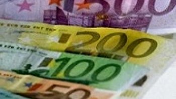 Avec l’augmentation de l’espérance de vie, les seniors voient leurs besoins de santé évoluer. Or, dans un contexte de crise économique, les conditions de remboursement par la sécurité sociale se font de plus en plus restrictives. Ainsi, il est recommandé de souscrire à une mutuelle pour couvrir les frais engagés qui ne sont pas pris en charge. Par conséquent, le choix de la mutuelle est très important car celle-ci peut peser fortement sur le pouvoir d’achat.
