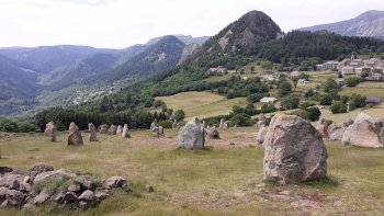 Le Tchier de Borée , site particulier, les panneaux expliquerons mieux que moi .