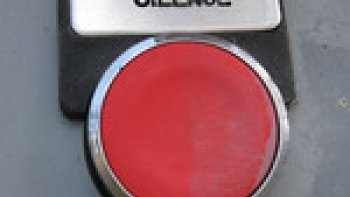 A tous ceux et celles qui vivent solitaires.