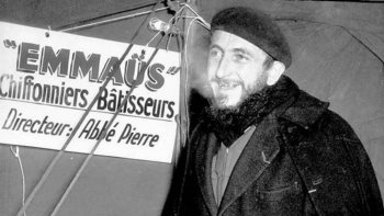 AUX GRANDS HOMMES, la patrie reconnaissante ?                                      
Henri Groués  dit l’« abbé Pierre », de son pseudo. de résistant. Grand Croix de l’Ordre de la Légion d’honneur. Réélu 17 fois personnalité préféré  des Français.
À ces accusations, bien qu'improbables, manque la présence de l'abbé PIERRE, excluant  ainsi le principe juridique dit  de présomption d'innocence.
Reste à chacun  de juger en son âme et conscience.
