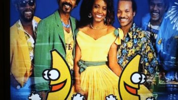 Saluons ensemble cette nouvelle année sans vieillir notre cœur
   Victor Hugo-