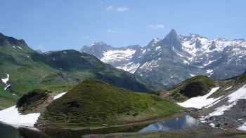 Pormonaz par la chorde en juin