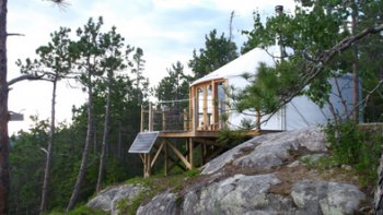 Devenez enquêteur et découvrez où a été prise la photo du jour lancée par notre Ordissinaute CHOUCHOU2 ! Tous les moyens sont bons pour trouver... recherchez dans le dictionnaire, sur internet, ou dans vos photos personnelles et déposez en commentaire votre réponse. Au fur et à mesure de vos retours, notre Ordissinaute Brice vous donnera d'autres indices...