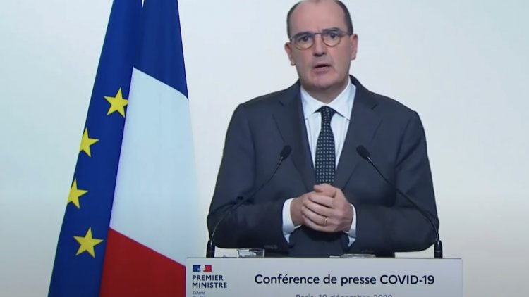 Déconfinement ? Couvre-feu ? Déplacements limités ? Attestation ? Le gouvernement a annoncé les nouvelles mesures ce jeudi 10 décembre. À l'approche des fêtes de fin d'année, les chiffres sont toujours aussi inquiétants. Fin octobre, Emmanuel Macron avait dit que le déconfinement allait dépendre du nombre de cas détectés par jour. L’objectif était prévu à moins de 5000 cas quotidiens. Or, avec 14.595 cas positifs qui ont été enregistrés en France ce mercredi 9 décembre, les objectifs sont très loin d'être atteints. Quelles sont les nouvelles mesures qui vont entrer en vigueur le 15 décembre ? Voici les dates à retenir.