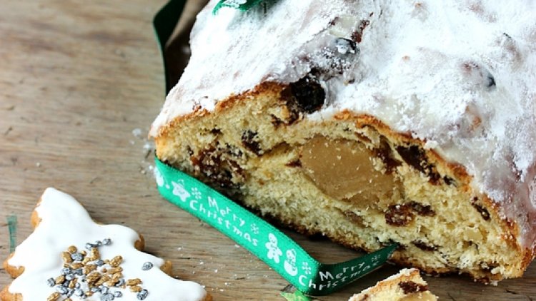 STOLLEN BRIOCHE DE NOËL EN ALSACE