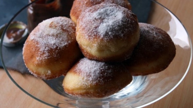 Dégustez cette succulente recette de BOMBOLONI !
