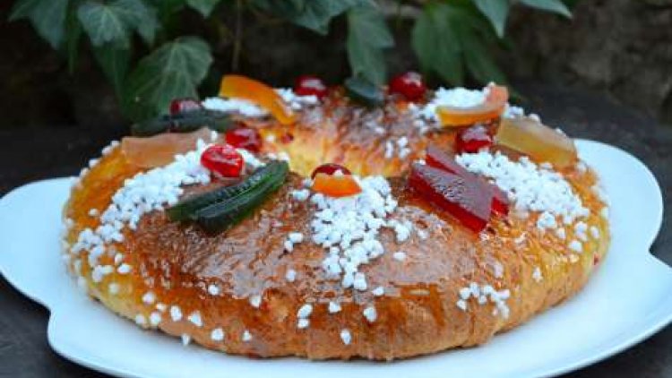 en provence, on mange plutôt celle-ci, mais également la galette à la frangipane.