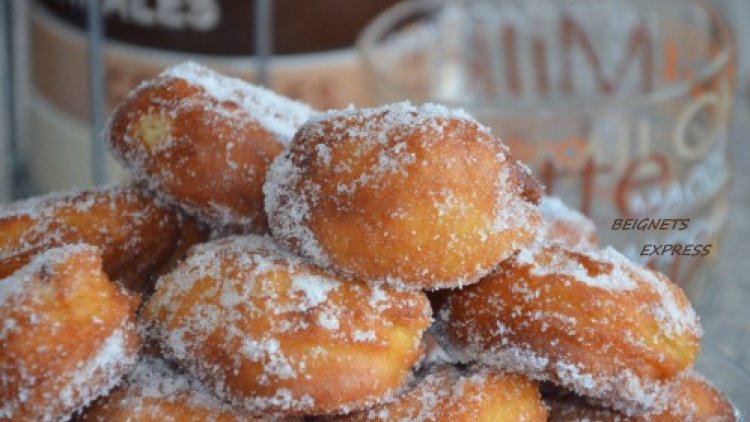 Un nom difficile à retenir mais un goût inoubliable !
Voici nos beignets de carnaval. Ne lésinez ni sur les oeufs ni sur le beurre.
Avec 6 oeufs et plus d'un kilo de farine, j'en fais 60.