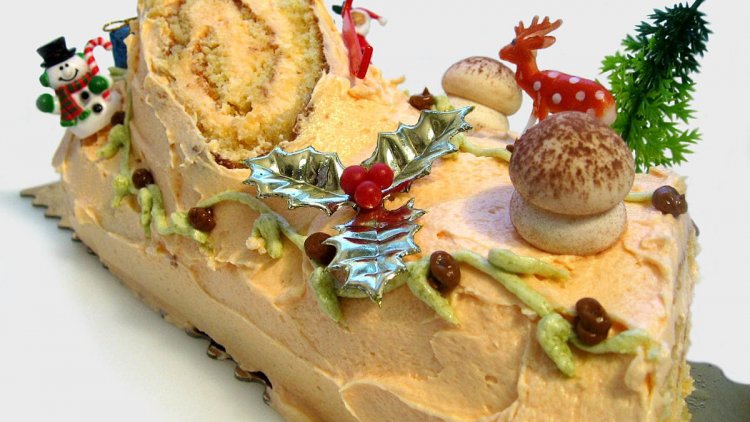 une buche toute simple, savoureuse. La décoration est primordiale.