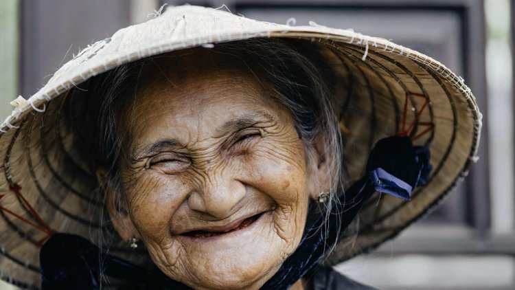 À force de rire, j'ai perdu mon dentier !
Faites gaffe au vôtre !
