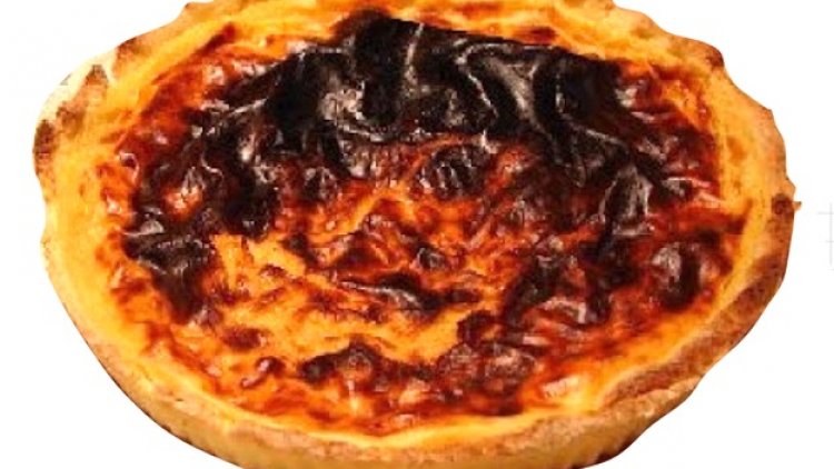 Dessert traditionnel du Haut Jura en Suisse, dans le canton de Vaud. Le terme Papet est un vieux mot de dialecte bourguignon et romand désignant une bouillie ou soupe épaisse.