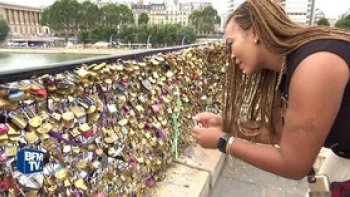 La mairie de Paris souhaitait se débarrasser de tous les cadenas qui étaient sur le fameux pont des Arts. En effet, celui ci menaçait de s'effondrer à cause du point. La mairie croyait avoir trouvé la parade mais c'était sans compter sur les amoureux de la ville.