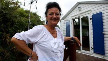 
Pour profiter de la beauté des paysages français, pas besoin de traverser l'hexagone et les nordistes l'ont bien compris ! Entre parties de pêche, apéro et les ballades en nature, les campings de la ville de L'image et des Alouettes affichent complet !
