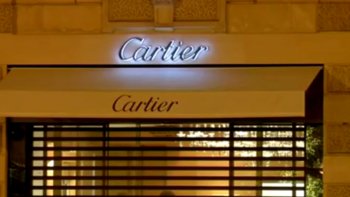 La période de Noël est source d'inquiétude pour les bijoutiers car ils représentent une proie plus facile et plus lucrative que d'autres. 