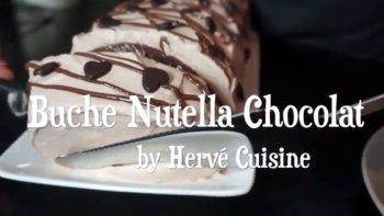 Voici une recette de bûche de Noël au Nutella, chocolat et meringue, facile à réaliser et qui fait son petit effet... Elle est plutôt sympa en look, se découpe bien, et le côté crunchy... 