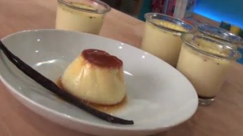 Envie de concocter un dessert pour toute la famille ? Optez pour cette délicieuse recette de crème aux œufs au caramel digne des plus grands restaurants.