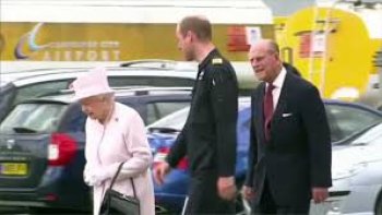 Beatrice d'York ne mariera plus avec son fiancé Dave Clark avec qui elle est relation depuis une dizaine d'année. Et cette séparation inattendue n'est absolument pas une excellente nouvelle pour la famille royale britannique.
