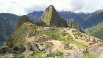 Visitée chaque année par un million de personnes et classé au Patrimoine mondial de l'Humanité depuis 1983, l'ancienne cité inca du 15ème siècle au Pérou est en danger selon les spécialistes.