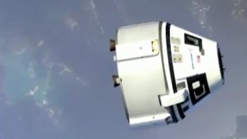 Pour la première fois l'agence américaine fait appel à deux sociétés privées dont les vaisseaux seront opérationnels dès 2017. Un choix politique pour Washington qui ne veut plus dépendre des navettes russes pour acheminer ses astronautes vers la Station Spatiale International (ISS), comme c'est le cas actuellement.