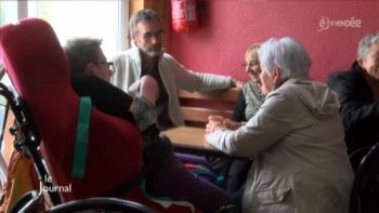 Des seniors handicaps en vacances sur l’Île de Ré