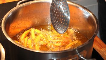 Savez-vous que faire de votre huile de friture usagée ?