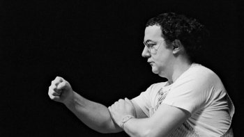 CERTAINES PERSONNES MARQUENT LES ESPRITS ET LES COEURS..