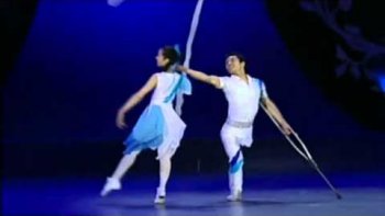 Ces deux là ont reçu la "grâce", le courage et la beauté ! Chapeau bas !