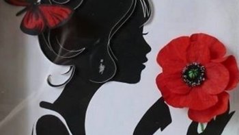 Aimer la vie comme on aime les   fleurs ,,, 
bouquet multicolore ;comme les jours qui passent ,la vie nous apporte les joies et les peines,