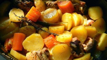 Plat typique Irlandais tout simple. longuement mijotés pour obtenir une viande très fondante