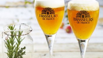 À l'origine, la bière de saison est une bière produite à partir du 29 Mars. Cela peut paraître anodin au XXI ème siecle de fabriquer la bière seulement à partir de ce jour.