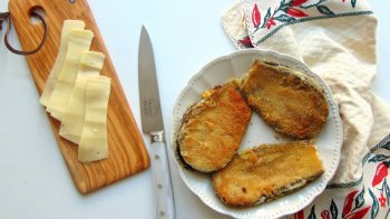 IL s'agit d'un plat typique de la Sicile et qui fait partie de ce qu'on appelle la cuisine du pauvre, qui offre une dégustation haute en saveur