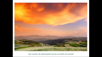 Dans un coin de la Chine, le Yunnan... terres rouges, une explosion de couleurs... une riche palette où domine le rouge dû à l'oxyde de fer de la terre.
Certains paysages 
ressemblent à des toiles de Cézanne...

Bonne découverte.