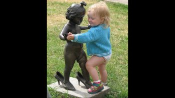 Quel bonheur pour le chasseur d'images, d'être là à la fraction de secondes,
où l'insolite surgit imprévu !