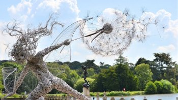 Sulptures dans les rues et pour finir  5 sculptures réalisées avec du sable.