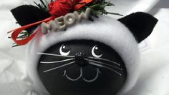 Dès que l'hiver arrive et que la neige embellit le paysage, les adultes pestent contre les problèmes de circulation, les enfants sont heureux et s'amusent.
MAIS Ils ne sont pas les seuls...