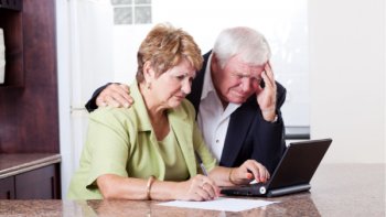 Qu'est-ce que le mal endettement, comment survient-il et quelles sont les solutions que nous pouvons trouver afin de s'en sortir ?