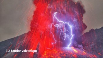 Continuons d'explorer ensemble l'immensité toujours plus étrange, parfois fantastique et énigmatique, en partage avec notre amie Victoria.