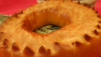 La recette de la Pogne n'est plus un secret et celle-ci est réalisable chez soi. La Pogne est une tradition de Romans qui remonte au Moyen-âge. À cette époque, on la proposait pour les fêtes de Pâques.