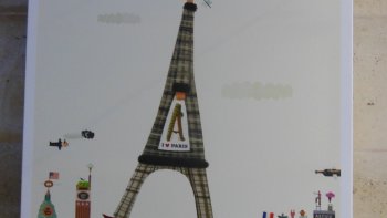 The Parisianer est une idée originale qui promeut les arts graphiques et leurs auteurs auprès du grand public.
Ces images dévoilent avec humour le portrait multiple d'un Paris contemporain.