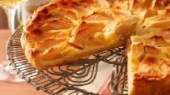 TARTE VANILLÉE AUX POMMES