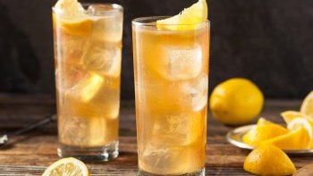 Boissons alcolisée, on consomme courament dans les bals populaires organisés dans les ville et villages de la Drôme, de l'Ardèche et de l'Isère.  À consommer avec modération. !