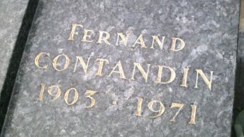 À ce jour de Toussaint, une pensée pour nos proches disparu ainsi un grand hommage à ces personnes célèbres, qui nous ont fait rire et rêver à travers leur chants, poésies, films, etc.