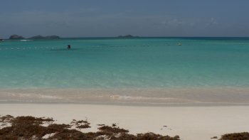 
Quelques photos sur la Guadeloupe, Saint-Martin, Saint- Barthélémy.
De magnifiques couchers de soleil.