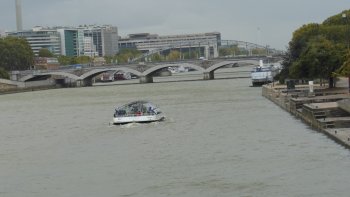 Flanerie le long de la Seine