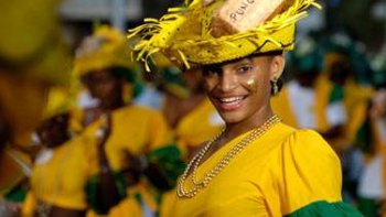 l' ILE PAPILLON ET L'ILE AUX FLEURS, GUADELOUPE et MARTINIQUE,
notre FRANCE LOINTAINE, pour une balade au soleil, entre MER DES
ANTILLES et OCEAN ATLANTIQUE.