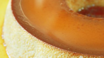 Le pudim est un dessert tellement onctueux, ferme et fondant à la fois !