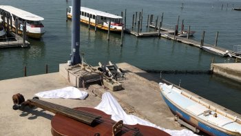 "Livio de Marchi , le Magicien de Venise""