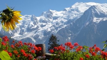 Admirez ces paysages de montagne et découvrez le Mont Blanc avec notre ami Claude.